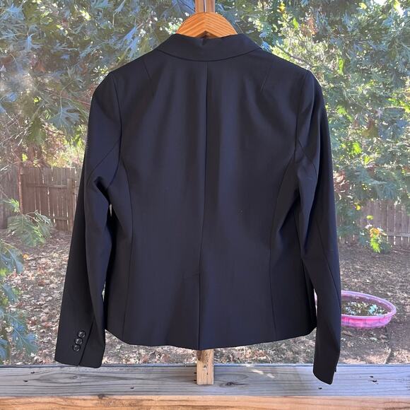 Banana Republic Women's Black Marzotto Italian Wool Blazer Size 8 - Picture 2 of 9